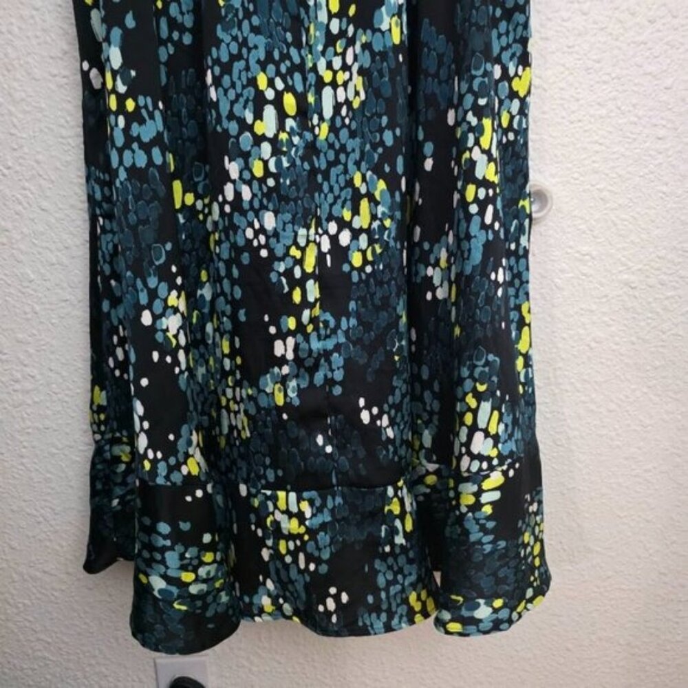 Torrid Midi Bubble Charm Flutter Sleeve Wrap Dres… - image 8